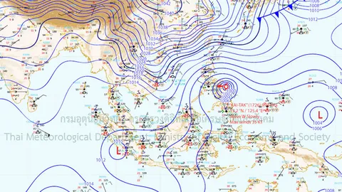คนกรุงรู้สึกถึงความเย็น อุณหภูมิลดลง 3-4 องศาฯ ไทยตอนบน หนาวสะท้าน