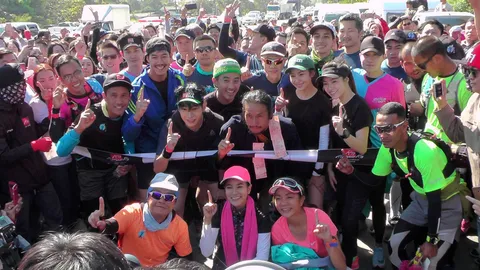 ตูน ออกวิ่ง เข้าสู่ พะเยา เจอทางโหดขึ้น-ลงเขา ยอดบริจาคทะลุ 960 ล้าน