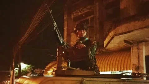 ทางนี้ผมจะดูแลเอง! ทหารชายแดนใต้ อวยพรปีใหม่ ขอให้ประชาชนมีความสุข