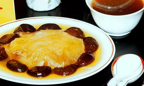 เทศกาลกินเจ เทศกาลทำบุญ-สะเดาะเคราะห์ ของคนไทยเชื้อสายจีน  