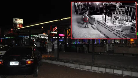 สาวไม่เล่นด้วย โจ๋กร่างยิงปืนขึ้นฟ้า พนง.ร้านอาหารวงแตก มุดหลบใต้โต๊ะ