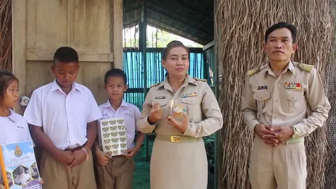 'ครูสาว'ไอเดียแจ๋ว ปลูกเห็ดขาย สร้างรายได้งาม นำเงินช่วยเด็ก นร.