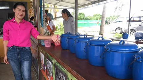 “หม้อเพล้ง” โลโก้ขนมจีนดังดอนสัก