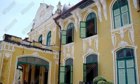 แกะรอยอาคารสุดคลาสสิค ..บ้าน "มหศักดิ์" จากละครเรื่องวนิดา