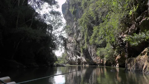 ดัน 'ผาหอบ' เป็นแหล่งท่องเที่ยวใหม่ลำปาง คุ้งน้ำไหลผ่าน ถ้ำรูปหัวใจ