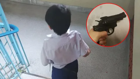 ไล่ออกจะยิง! แม่เครียด ใช้ปืนจ่อหัวลูก ขู่เจ้าของคอนโด ทวงเงินค่าห้อง