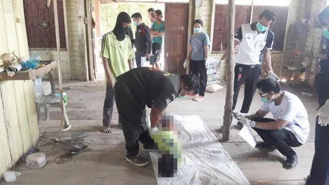 เครียดเมียทิ้ง! พ่อส่งลูกไปเรียนครั้งสุดท้าย ก่อนกลับบ้านผูกคอลาโลก