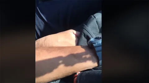 จับหนอนแหน่! หนุ่มอัดคลิปแฉ มนุษย์ลุงล้วงของลับบนรถตู้ศรีสะเกษ