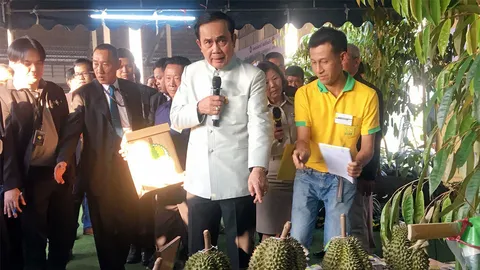 'นายกฯ' หยอดคำหวาน ไม่เคยโกหก สืบทอดอำนาจ พร้อมชูกำปั้นปลุกไทยนิยม