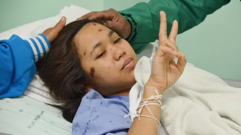 ‘ขอบคุณที่เป็นห่วงนะคะ’ พยาบาลสาวถูกเก๋งชนบอกผ่านคลิป ปลอดภัยดีแล้ว