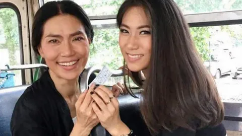 "ฝันเป็นจริง"