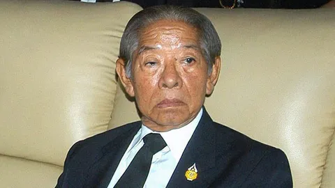 พล.อ.หาญ ลีนานนท์ อดีตแม่ทัพภาคที่ 4 วัย 93 ปี ถึงแก่อนิจกรรม 