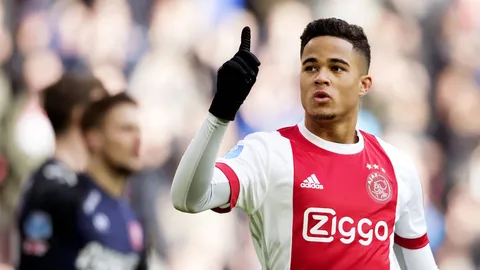 ผี-สิงห์แสยะยิ้ม! ลูกตำนานดัตช์แบะท่า พร้อมโยกซบพรีเมียร์ลีก