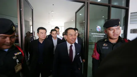 'สมยศ' แจงเงินกู้ 300 ล้านกับดีเอสไอ ย้ำมั่นใจกระบวนการตรวจสอบ (คลิป)