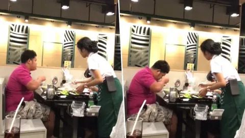 มีหัวใจบริการ! โซเชียลชมพนักงานร้านดัง ยืนปิ้งย่างให้ลูกค้าตาบอด