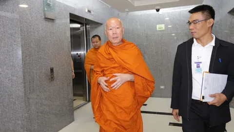 ผช.เจ้าอาวาสวัดไร่ขิง แจงละเอียดยิบที่มารถหรูสงสัย โยงทุจริตเงินทอนวัด