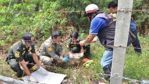 ได้กลิ่นเหม็นมา 4 วัน เจอศพเด็กทารก ถูกยัดกระเป๋าทิ้งริมถนนวงศ์สว่าง