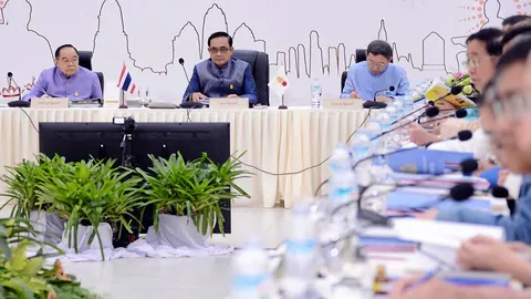 เอกชนเจี๊ยวจ๊าวฉลอง ครม.สัญจร