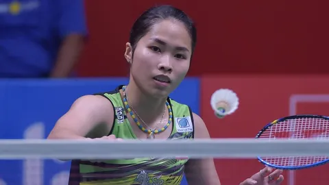 มาแล้ว! 'เมย์' ยืดรับพลาดเอง หลังร่วงรอบแรก ขนไก่ออลอิงแลนด์