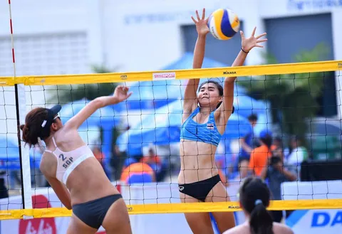 ฟอร์มเฉียบ! 'หนุ่ม-สาวไทย' ควงคู่ผ่านรอบแรก ตบชายหาดเอเชีย ยู-19