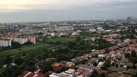 ชวนลูกค้าใช้บ้านสร้างอาชีพ 