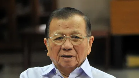 'ป๋าเหนาะ' ฝันเห็น 'ทักษิณ' กลับไทย