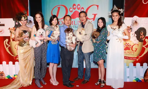 ยลโฉลม 'สุนัข 10 พันธุ์' หายาก กับสาว Dog Lover มาดูว่าใครน่ารักกว่ากัน โฮ่ง..!