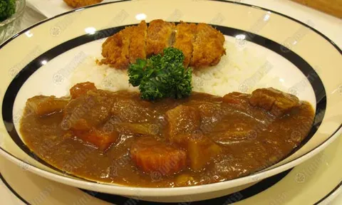 ข้าวแกงกะหรี่ญี่ปุ่น