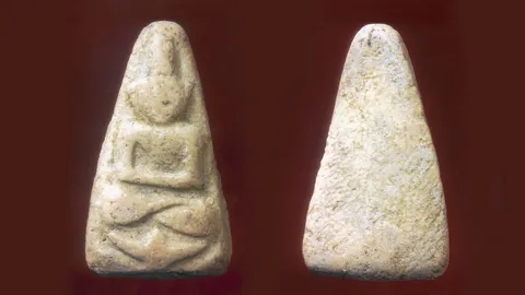 พิมพ์แจกแม่ครัว หลวงพ่อเผือก