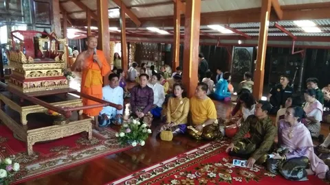 ผวจ.นำออเจ้า ชาวสุพรรณฯ เที่ยววัดกุฎีทอง ศึกษายานมาศพระเพทราชา