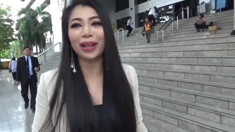 ‘ฟ้า’ ทีมครูปรีชาเฮ-ศาลสั่งปล่อย เหตุ 'อัยการ' ส่งฟ้องไม่ทัน