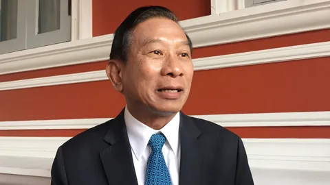 'ฉัตรชัย' ไม่รู้ 'บิ๊กตู่' ซี้ 'ป๋าเหนาะ' แค่เคยทำงานในสระแก้ว