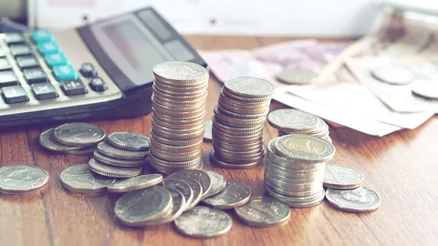 2 ปัจจัย กนง. ขึ้นดอกเบี้ยปลายปี จับตา!! แบงก์พาณิชย์ ขยับดอก