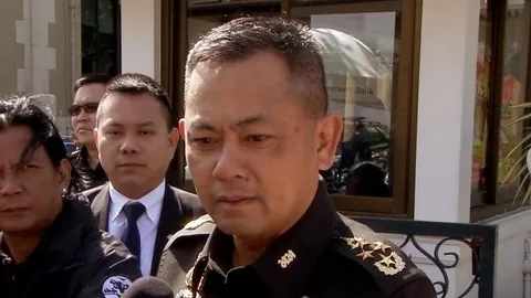 'บิ๊กต๊อก' ยัน ตร.ยังไม่แจ้งข้อหา 'ร.ท.ฐิติทัตน์' มีเอี่ยวเงินทอนวัด
