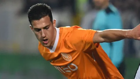 ผีเครื่องร้อน! เช็กบิลแบ็กดาวรุ่งปอร์โตด้วยสัญญา 5 ปี