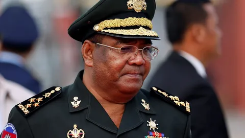 มะกันคว่ำบาตรคนสนิทฮุนเซน