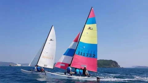 ฉีกภาพลักษณ์พัทยา เปิดประสบการณ์ ล่องเรือยอชต์-แล่นเรือใบเล็กตามรอย ร.9