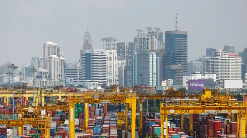 'ส.อ.ท.-พาณิชย์' หามาตรการรับมือ สงครามการค้าจีน-สหรัฐฯ ป่วนส่งออก-ลงทุน