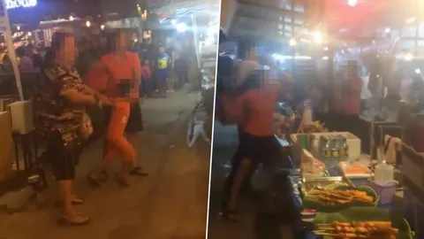 ผัวไม่รู้จักพอ! เมียหลวงตบเมียน้อยกลางตลาด ลูกชายร้องลั่นดึงสติแม่ (คลิป)