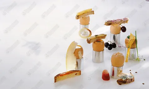 ส่งท้ายปีด้วย เมนูสุดไฮคลาส จากเชฟมิชลีน 3 ดาว ของฝรั่งเศส