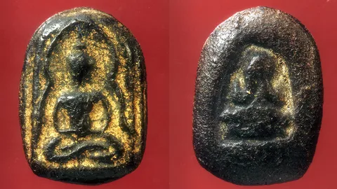 ซุ้มแหลมใหญ่ หลวงปู่บุญ