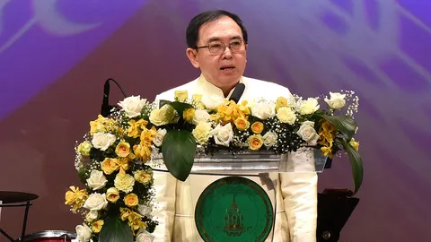 แต่งเพลง สดุดีจอมราชา ถวายพรฯ