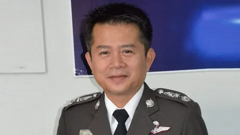 เพ็ชรดำรงค์ธรรม