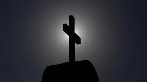 แฉ! 300 บาทหลวงเพนซิลเวเนีย ล่วงละเมิดเด็กนับพันคน ตลอด 70 ปี