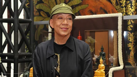 โชว์งานศิลป์ล้ำค่า “จักรพันธุ์”