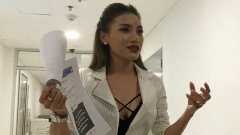 ถูกขู่ทำร้าย 