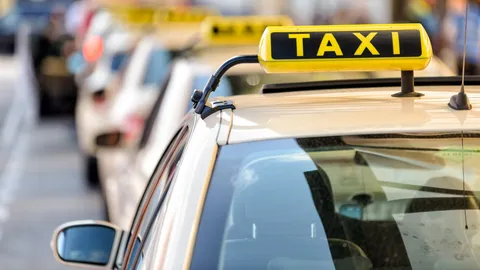 จริงหรือหลอก? โซเชียลจับผิดสาวบอกแท็กซี่ปล้นเงิน แต่พบพิรุธหลายจุด