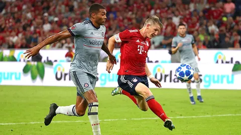 บาเยิร์นจัดแมตช์อำลา 'ชไวน์สไตเกอร์' สุดยิ่งใหญ่