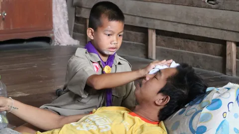 น้ำใจคนไทยแห่ช่วย ครอบครัวน้องอาร์ทเด็กกตัญญู ยอดเงินทะลุ 2.8 ล้านแล้ว