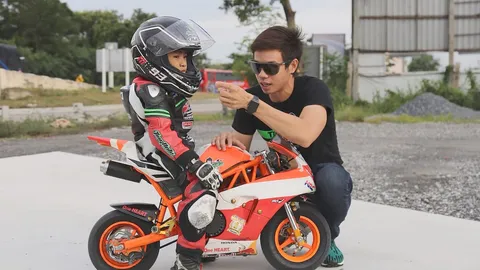 อยากเห็นนักบิดไทยในเวทีโมโตจีพี!!!!